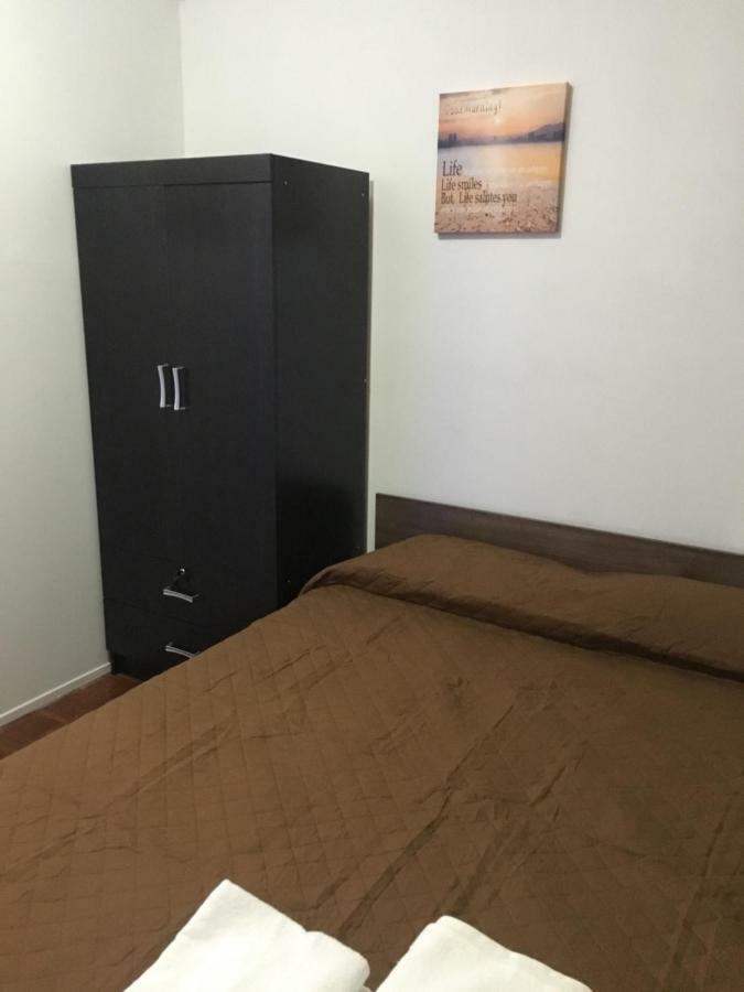 Larnaca Beach Apartment 44 Eksteriør billede