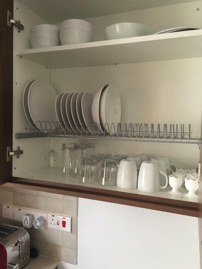 Larnaca Beach Apartment 44 Eksteriør billede